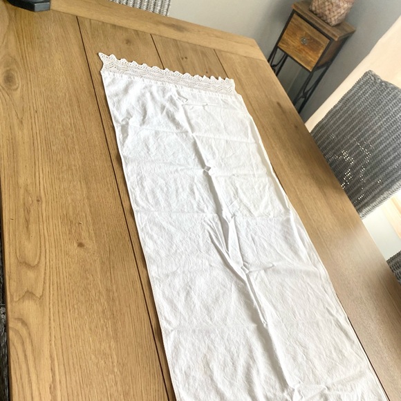 Vintage Antique White Linen Table Runner Lace 46” Cottagecore Rustic Farmhouse - Picture 4 of 6